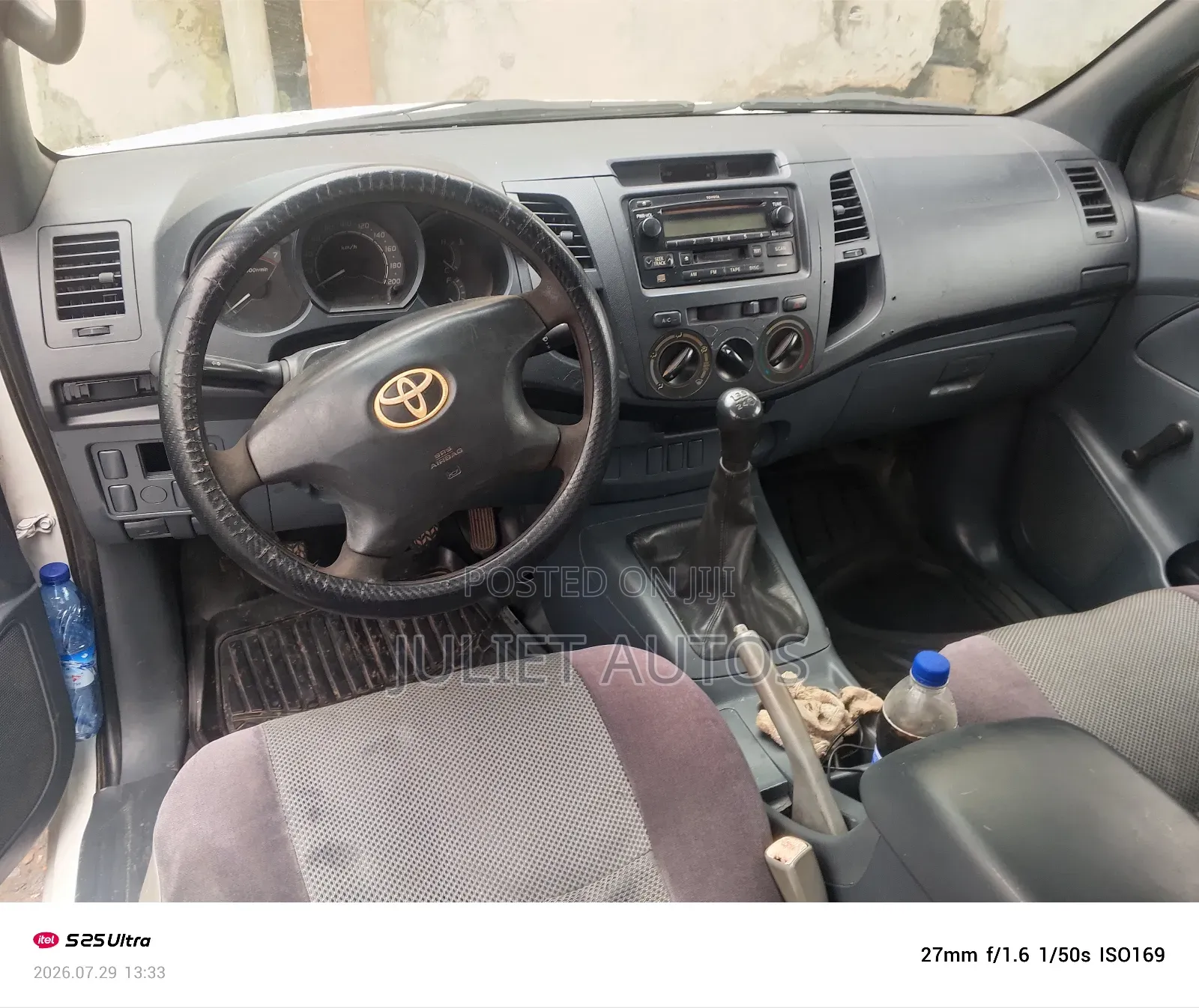 Toyota Hilux 2012 White
