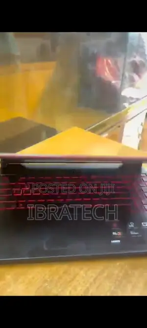 Laptop Asus TUF Gaming FX504 8GB AMD Ryzen 5 SSD 256GB