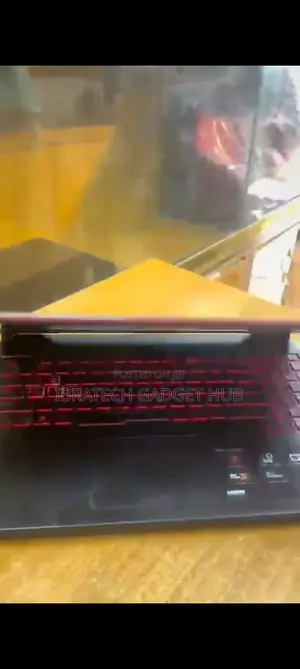 Laptop Asus TUF Gaming FX504 8GB AMD Ryzen 5 SSD 256GB