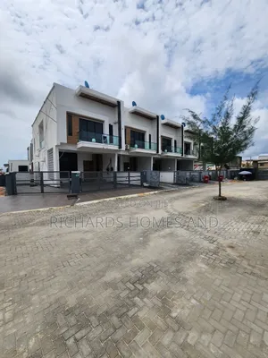 4bdrm Duplex in Ikota for rent