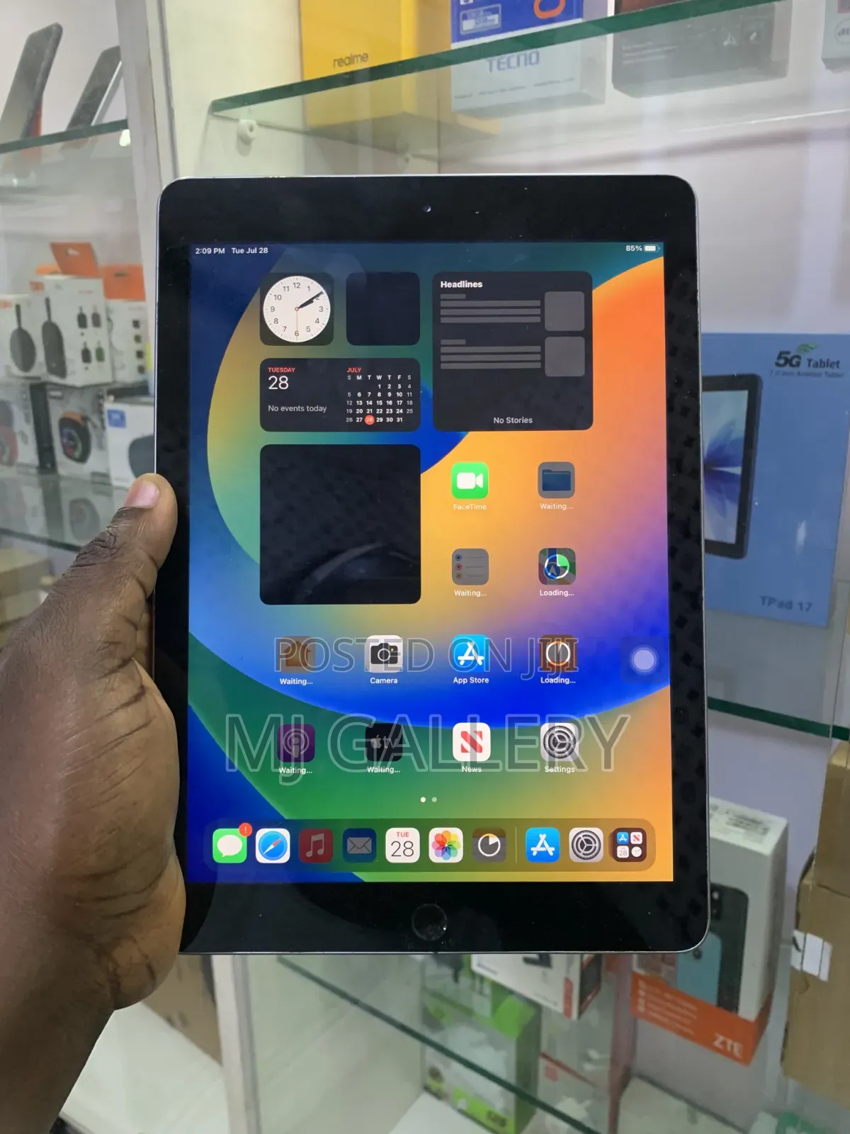 Apple iPad 9.7 128 GB Black