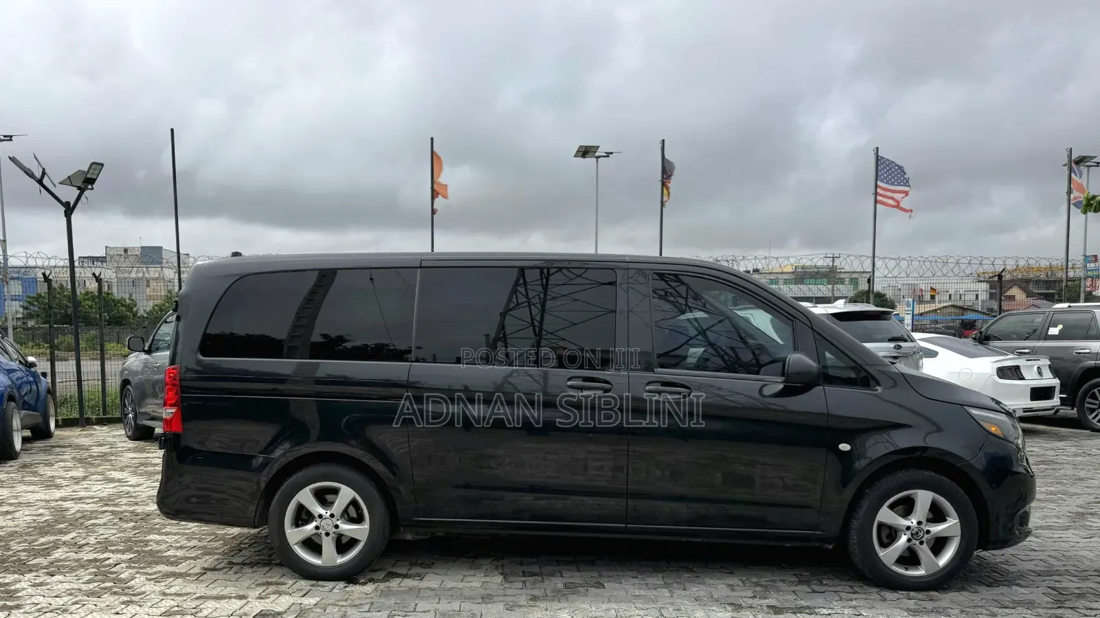 Mercedes-Benz Tourismo 2018 Black