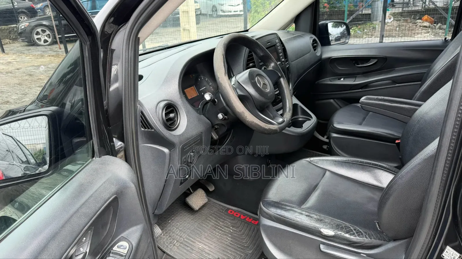 Mercedes-Benz Tourismo 2018 Black