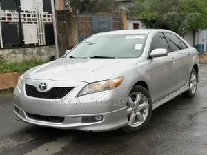 Toyota Camry 2009 Silver