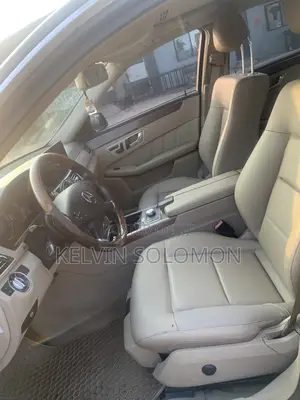 Mercedes-Benz E350 Base 4Matic Sedan AWD (3.5L 6cyl 7A) 2011 Blue