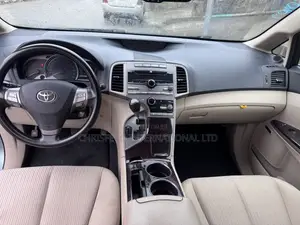 Toyota Venza Limited 2010 Green