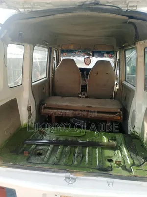 Suzuki APV Minibus 2010 White