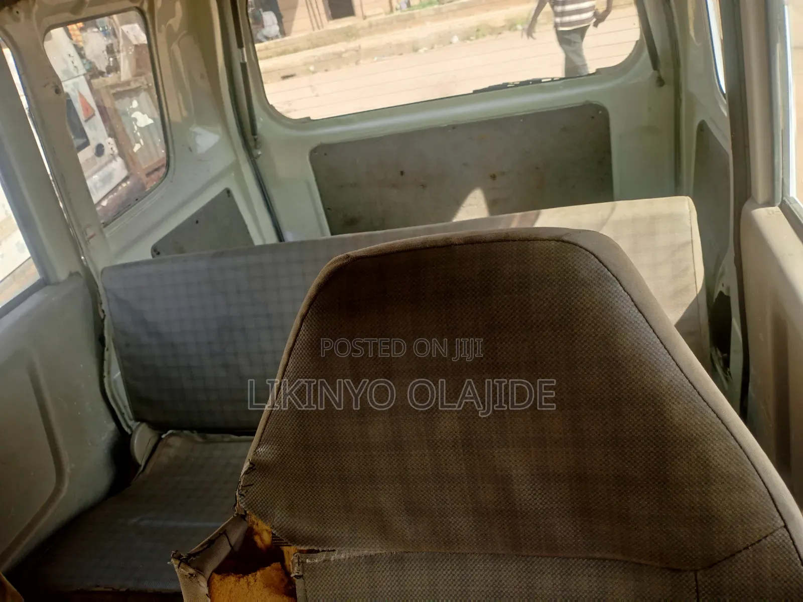 Suzuki APV Minibus 2010 White