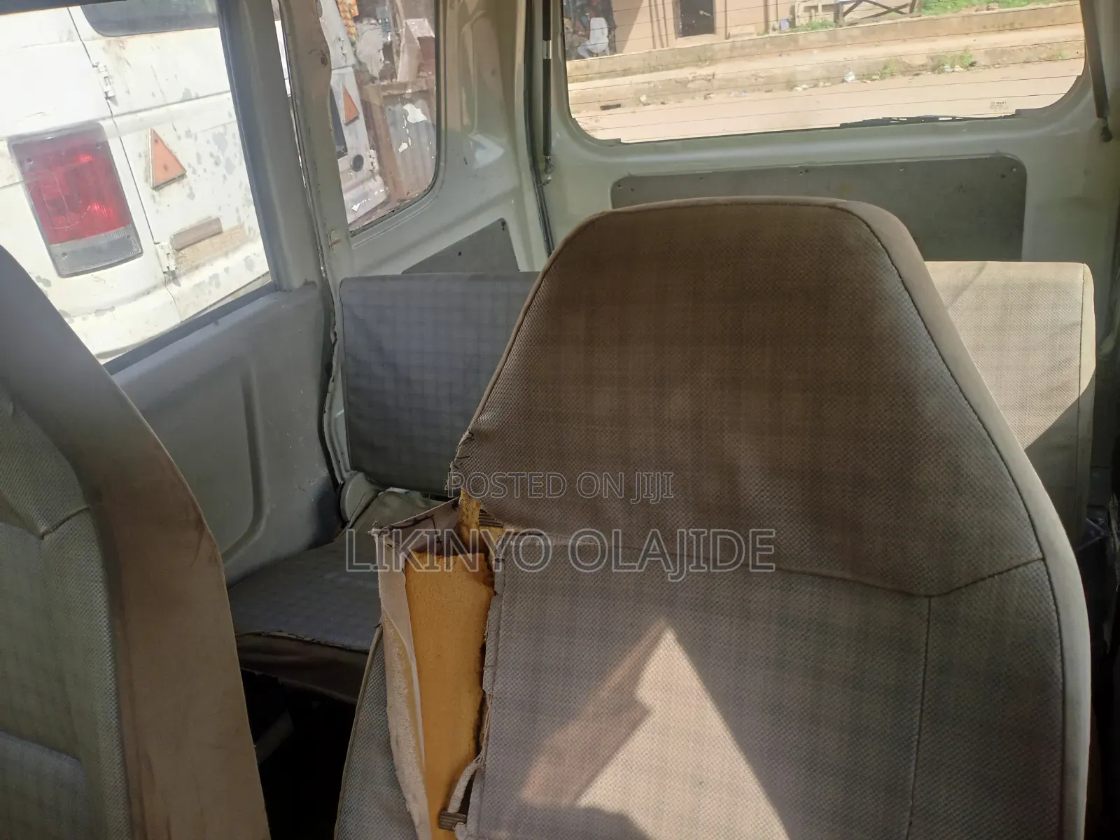 Suzuki APV Minibus 2010 White