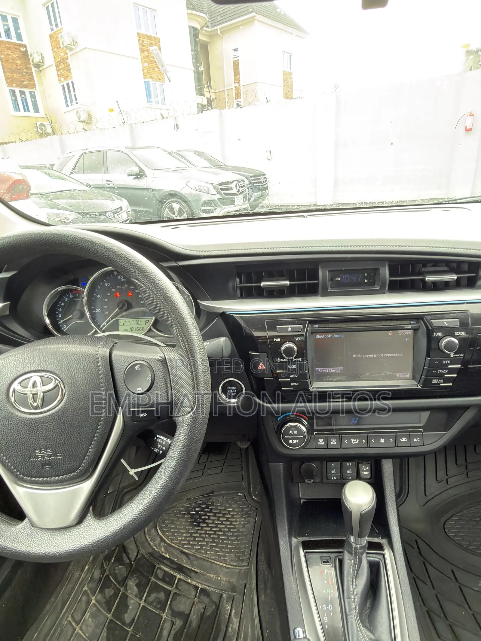 Toyota Corolla 2016 Black