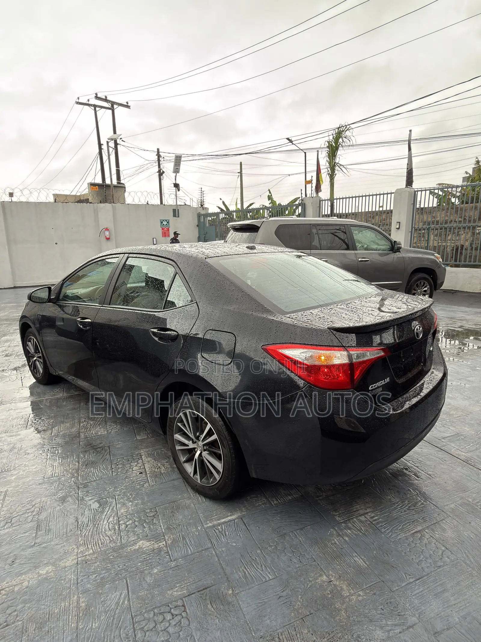Toyota Corolla 2016 Black