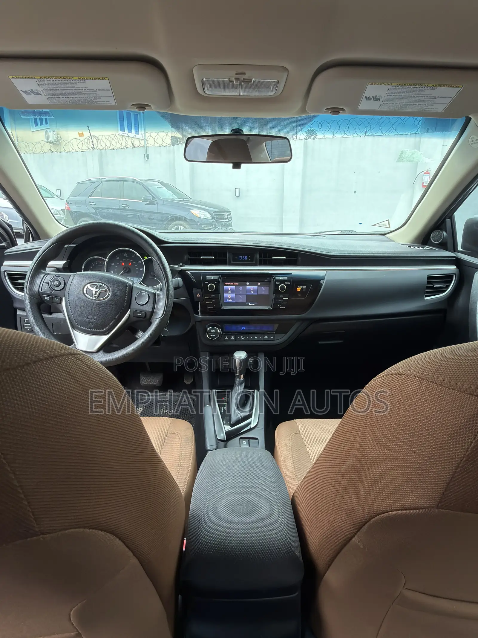 Toyota Corolla 2016 Gold