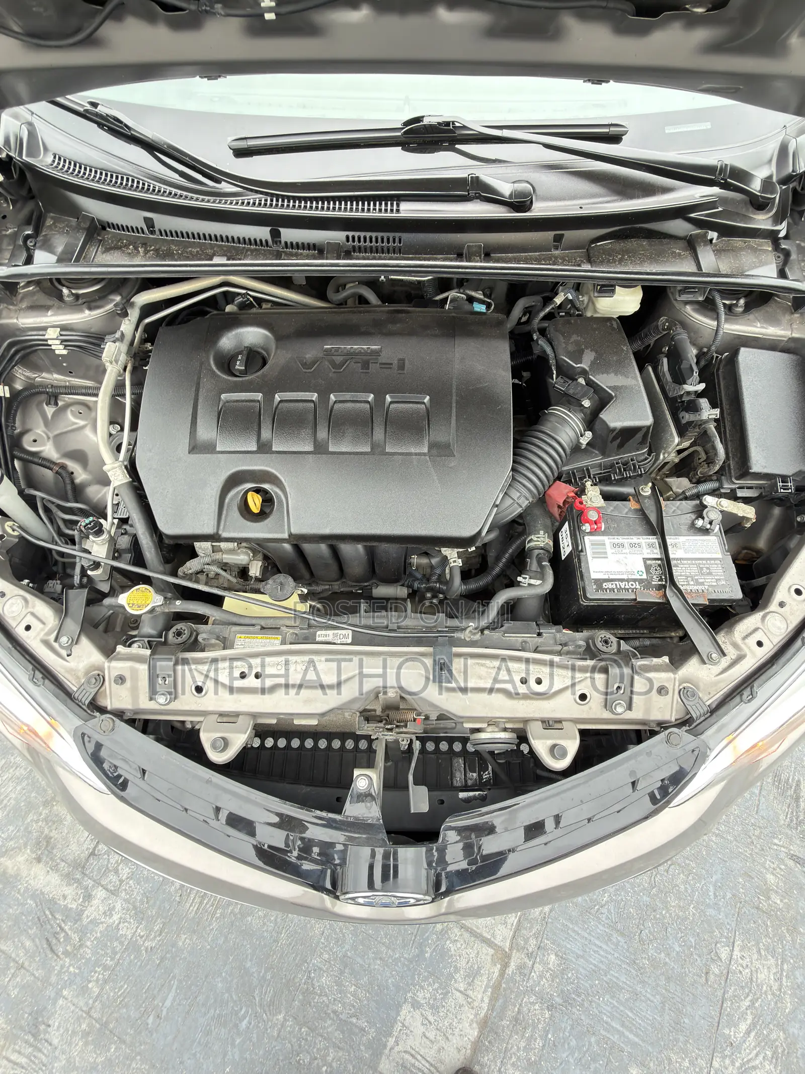 Toyota Corolla 2016 Gold