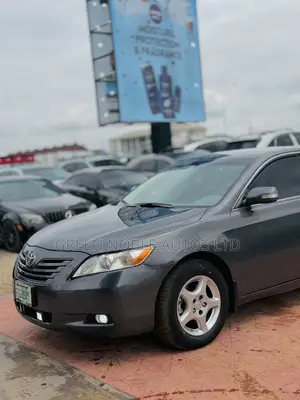 Toyota Camry 2.4 LE 2008 Gray