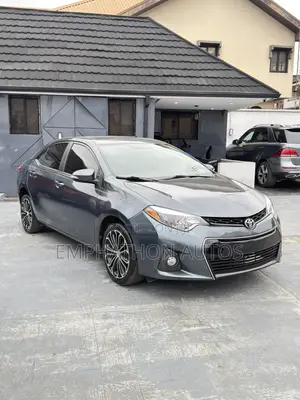 Toyota Corolla 2015 Gray