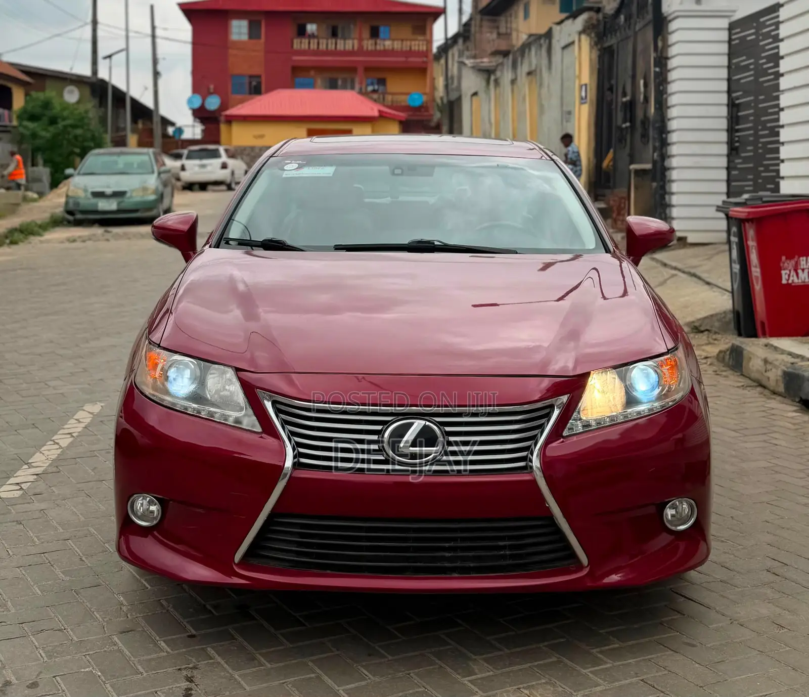 Lexus ES 2013 Red