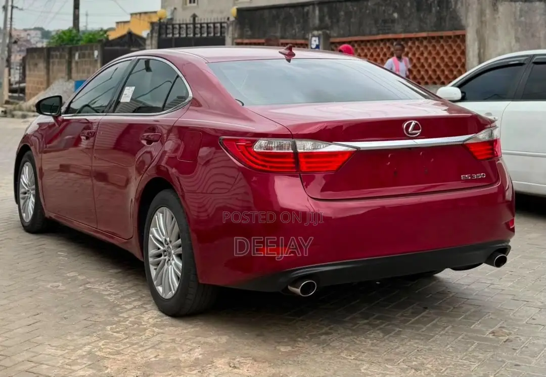 Lexus ES 2013 Red