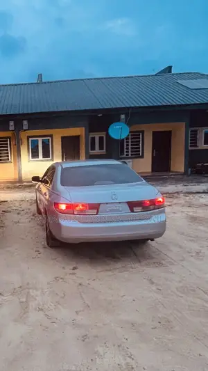 Honda Accord 2003 Silver