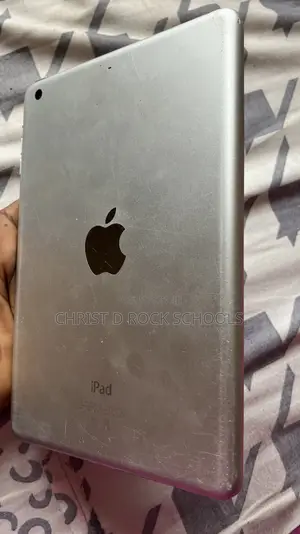 Apple iPad mini 3 64 GB Gray
