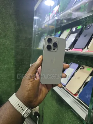Apple iPhone 15 Pro 256 GB