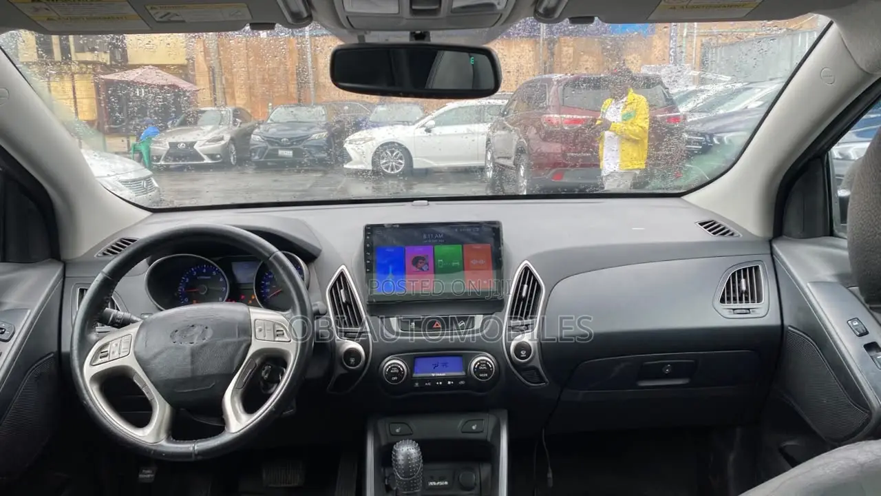 Hyundai Tucson 2010 Black