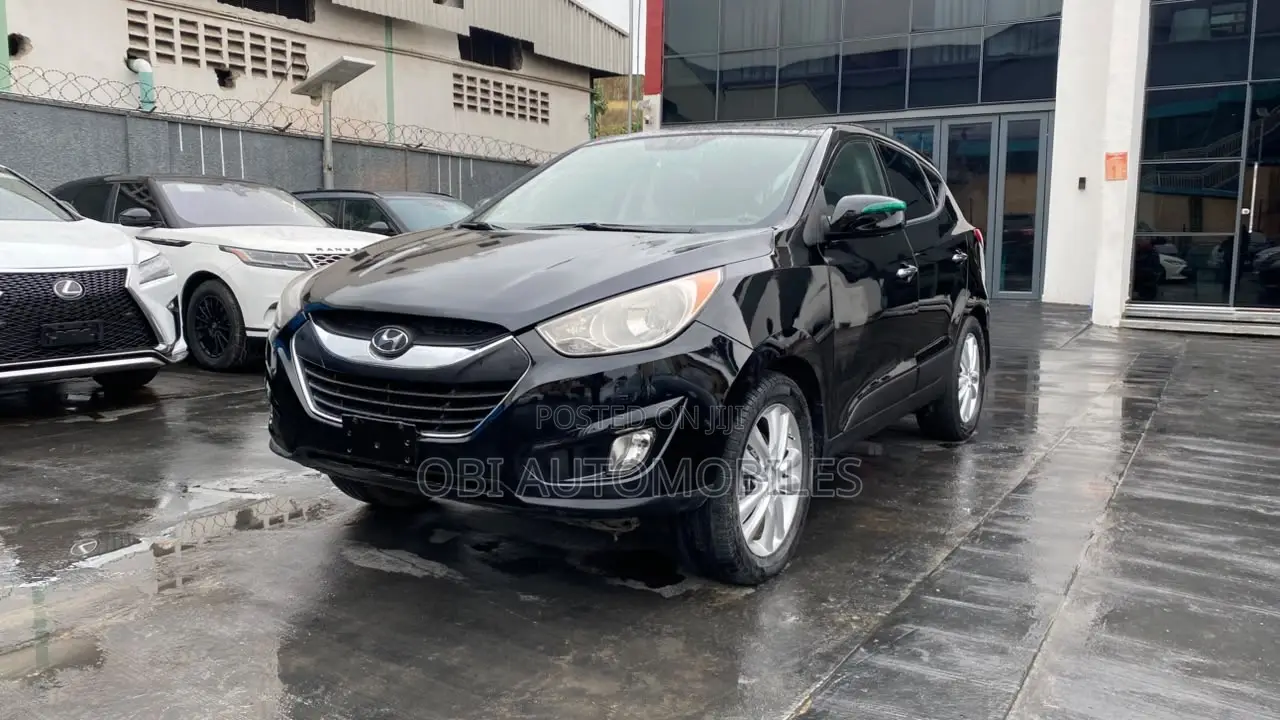 Hyundai Tucson 2010 Black