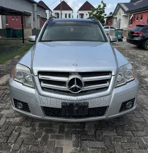 Mercedes-Benz GLK-Class 350 2010 Silver
