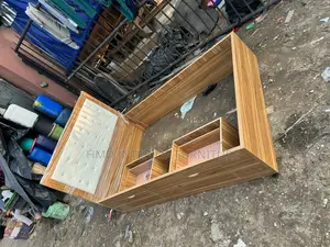 BEDFRAME 4.5 by 6