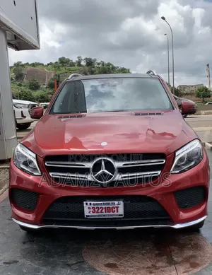 Mercedes-Benz GLE-Class 2016 Red