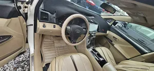 Toyota Venza 2010 White