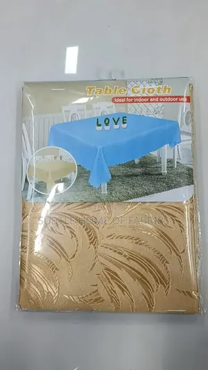 Premium Table Cloth – Transform EveryTableinto aBeautiful Centerpiece!