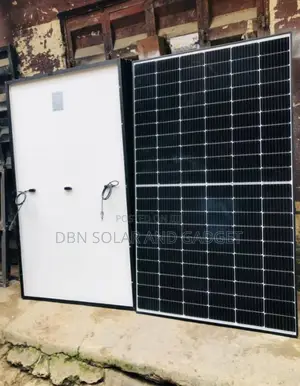 520w Jinko Mono Solar Panel Halfcut 120cell Very Quality and Reliable