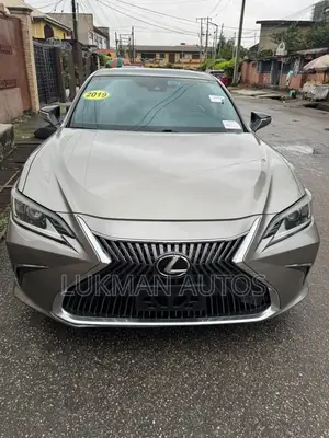 Lexus ES 350 Luxury FWD 2019 Gold