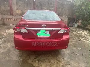 Toyota Corolla 2012 Red