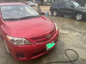 Toyota Corolla 2012 Red