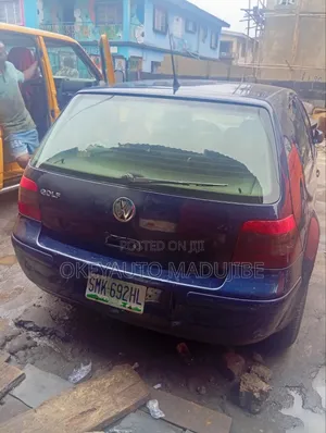 Volkswagen Golf 2025 Blue