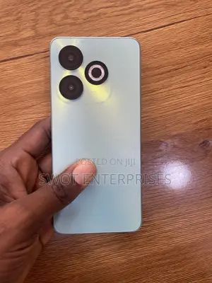 Infinix Smart 8 64 GB Green