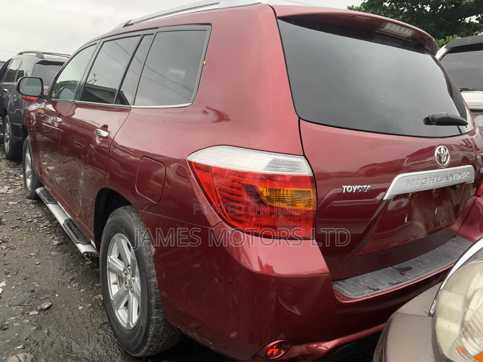 Toyota Highlander 2010 Red