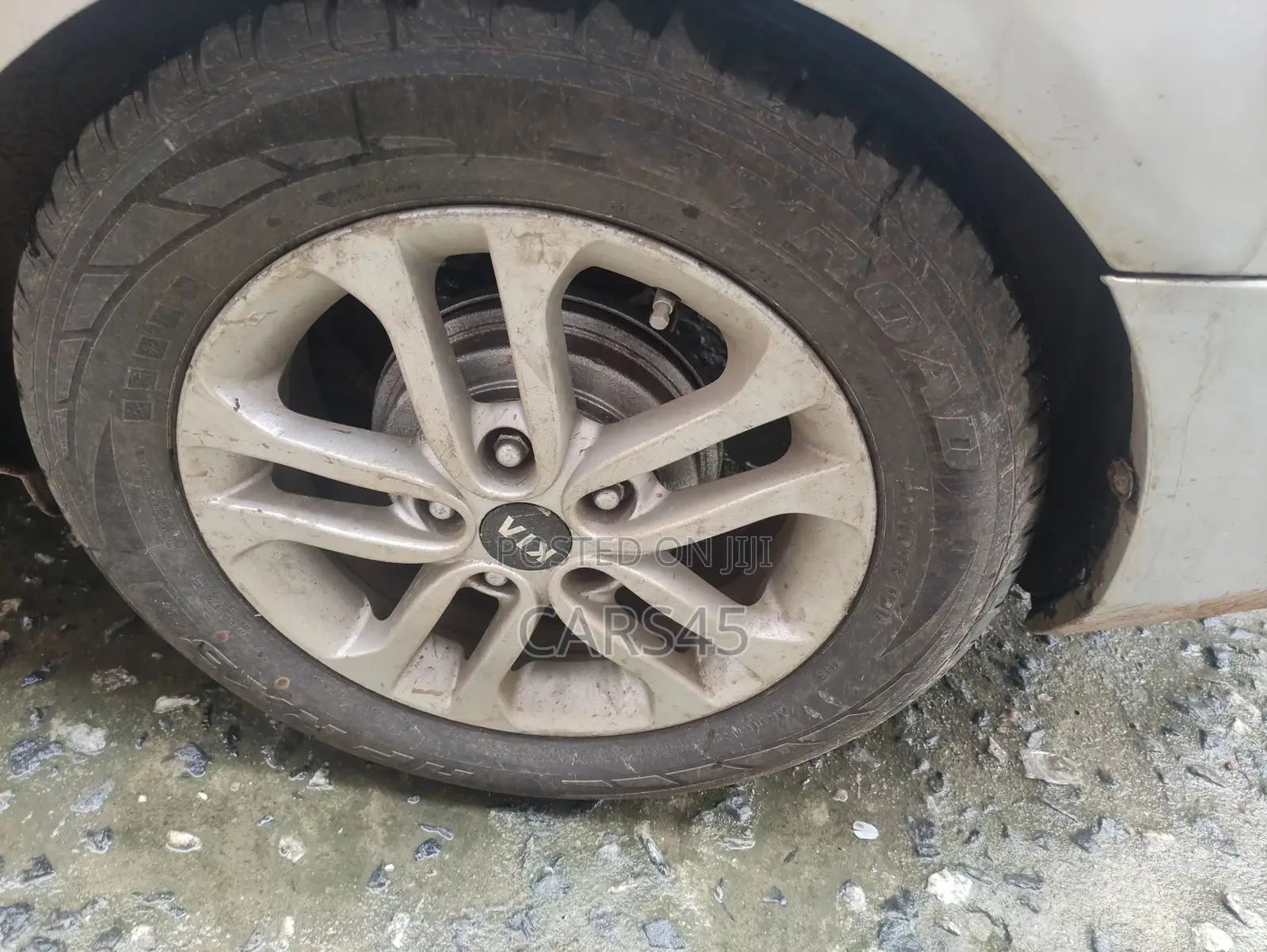 Kia Cerato 2012 Silver