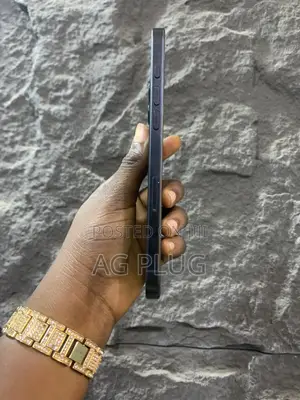 Apple iPhone 16 Plus 128 GB Black