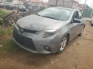 Toyota Corolla LE Eco Plus 4dr Sedan (1.8L 4cyl CVT) 2014 Gray