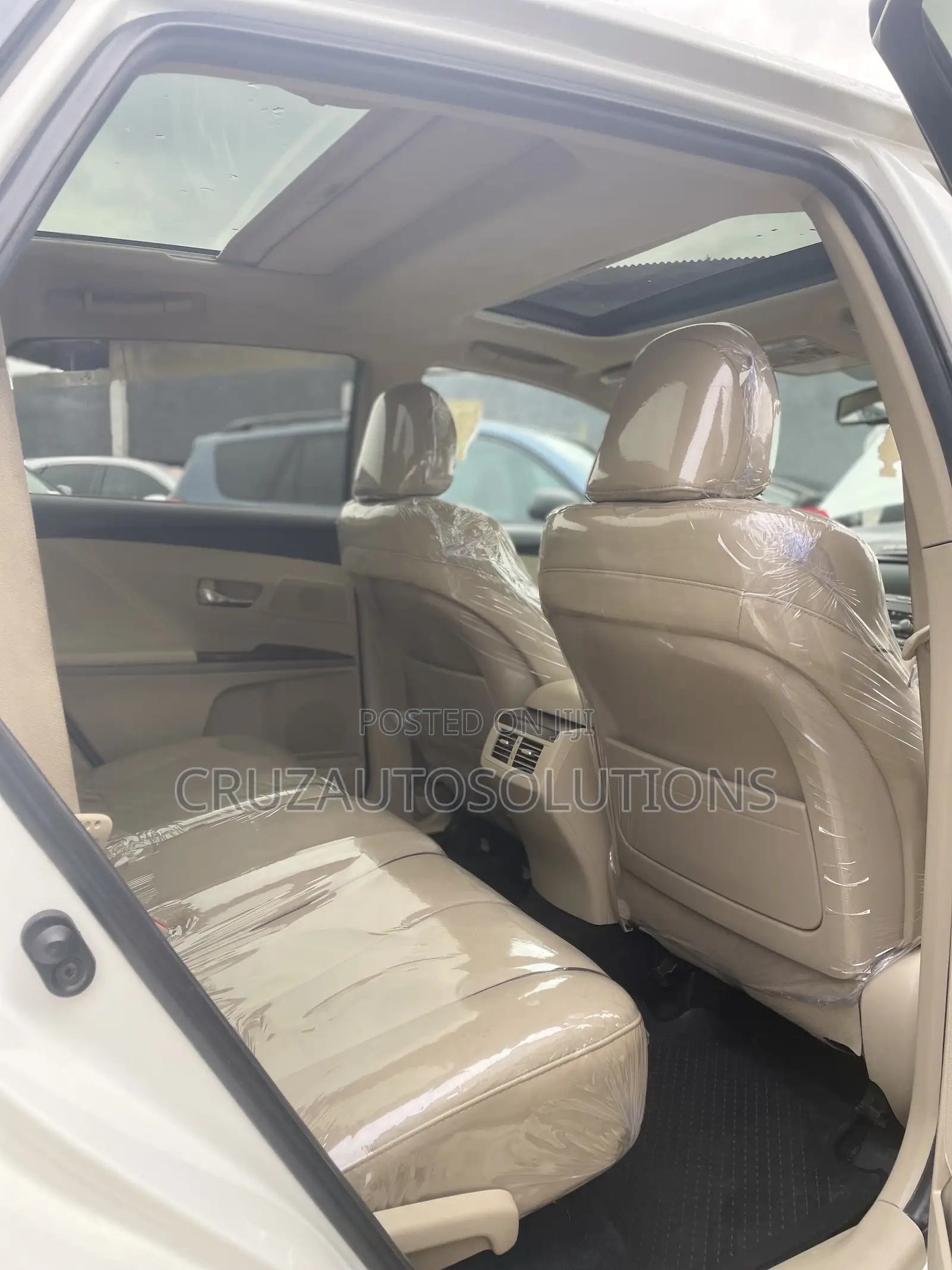 Toyota Venza 2012 White