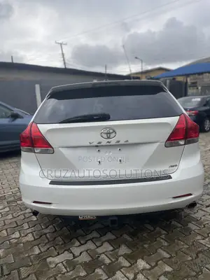 Toyota Venza 2012 White
