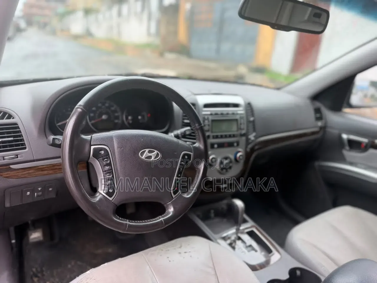 Hyundai Santa Fe 2010 Black
