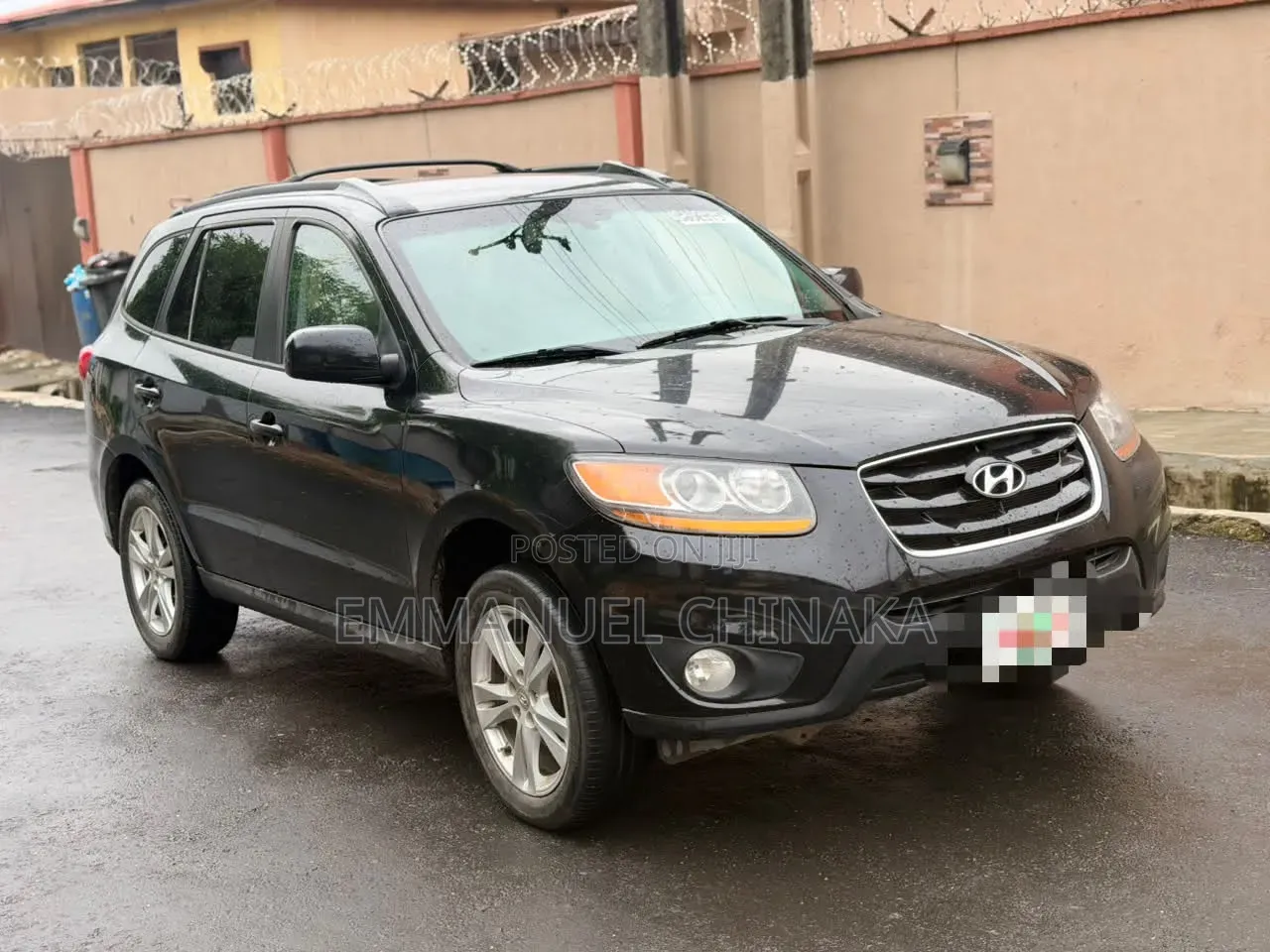 Hyundai Santa Fe 2010 Black