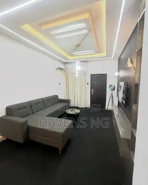 Beautiful 4-Bedroom Apartment for Short Let