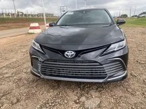 Toyota Camry LE 2022 Black