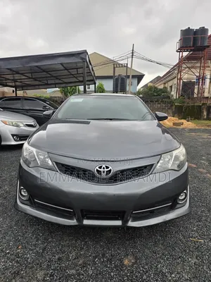 Toyota Camry 2012 Gray