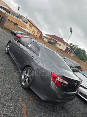 Toyota Camry 2012 Gray
