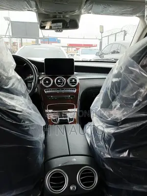 Mercedes-Benz GLC-Class 2018 Silver